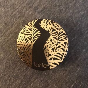 Finishing powder-Tarte